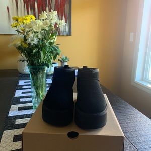 Women’s classic ultra mini platform